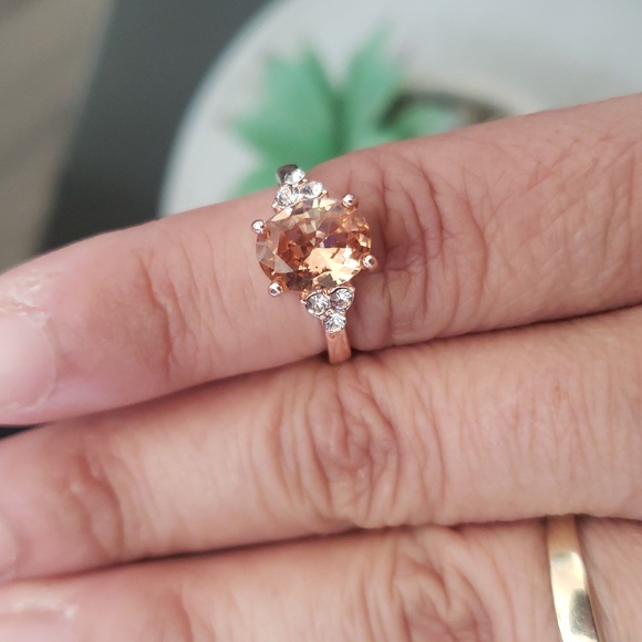 Sparkling Cubic Zirconia Rose Gold Ring - Picture 5 of 5